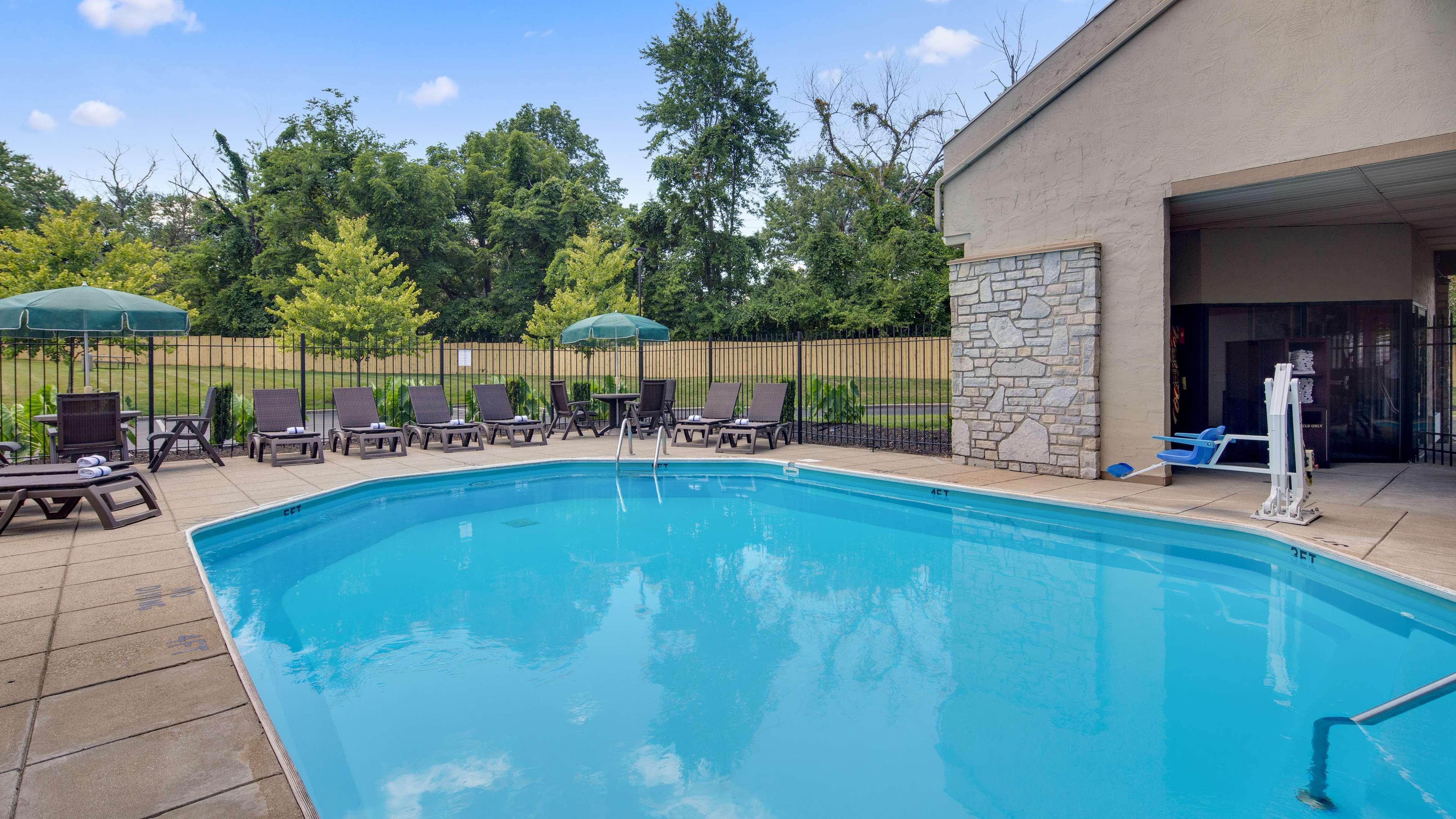 Best Western Clermont Cherry Grove Eksteriør billede